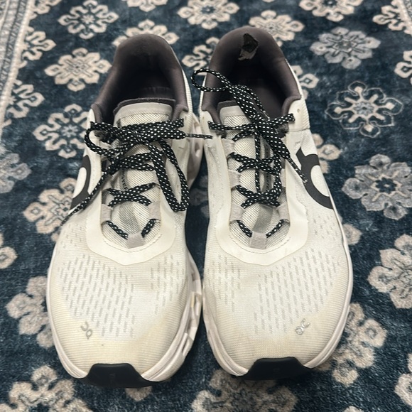 On Cloud Cloudmonster Sneakers - Picture 13 of 15